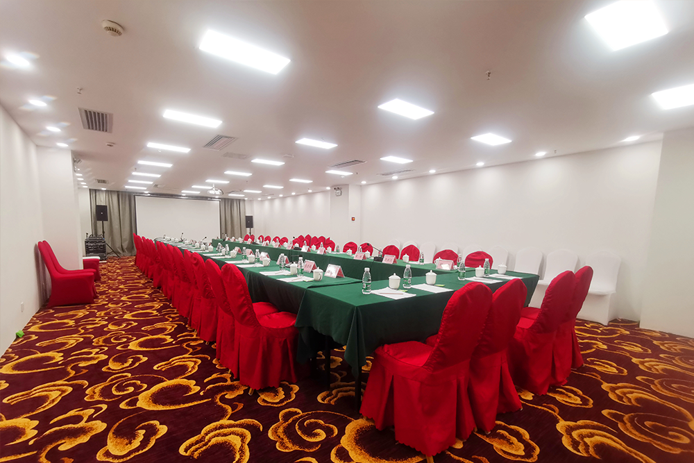 君頤潤華酒店會(huì )廳